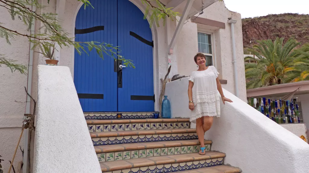 Kim at the Blue Door