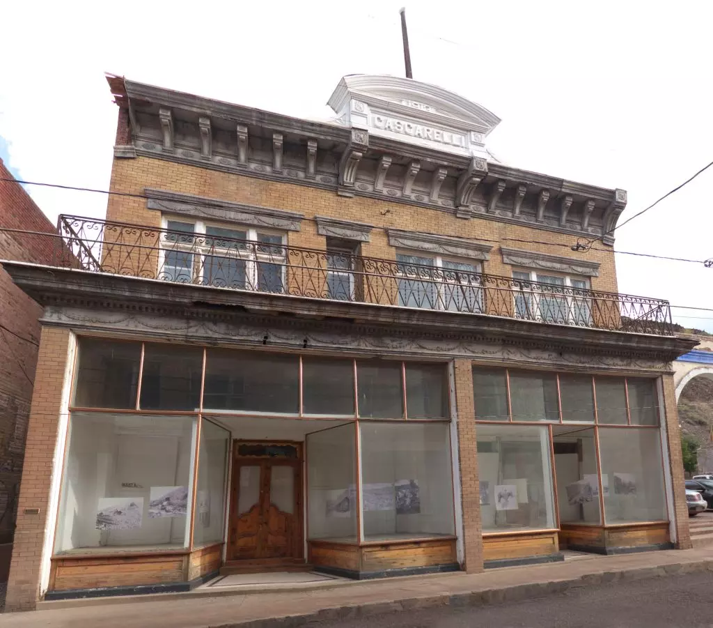 Cascarelli Building