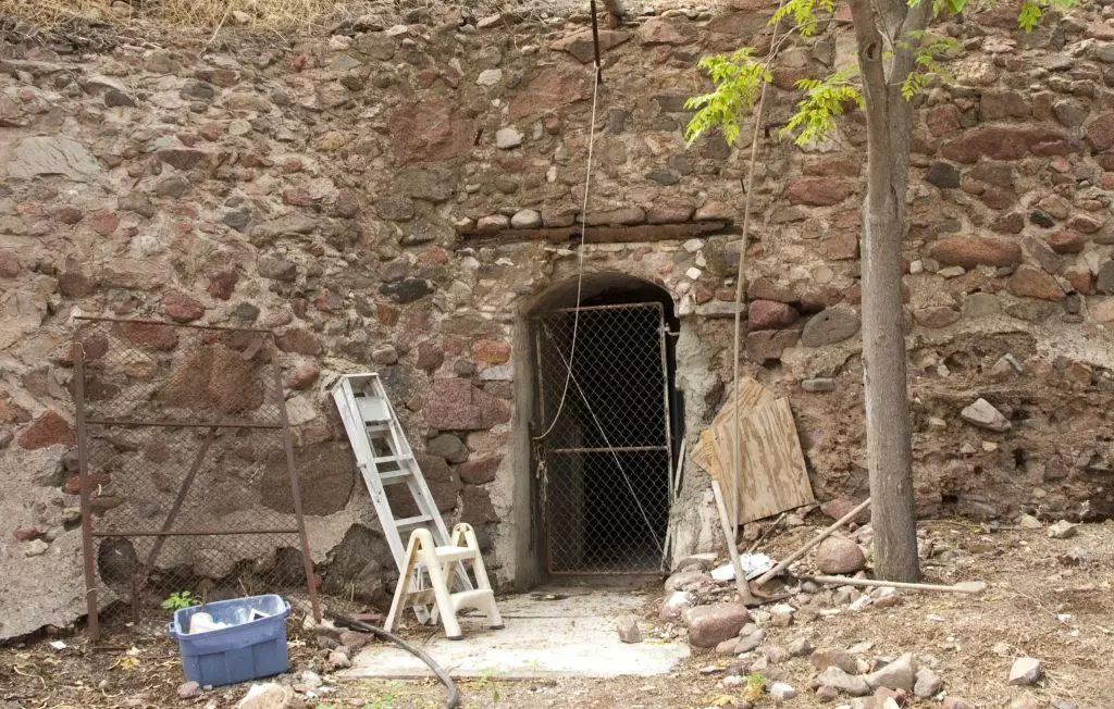 Cave Bar