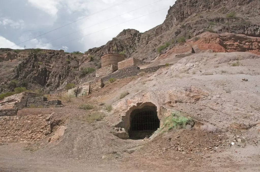 Tunnel Entrance